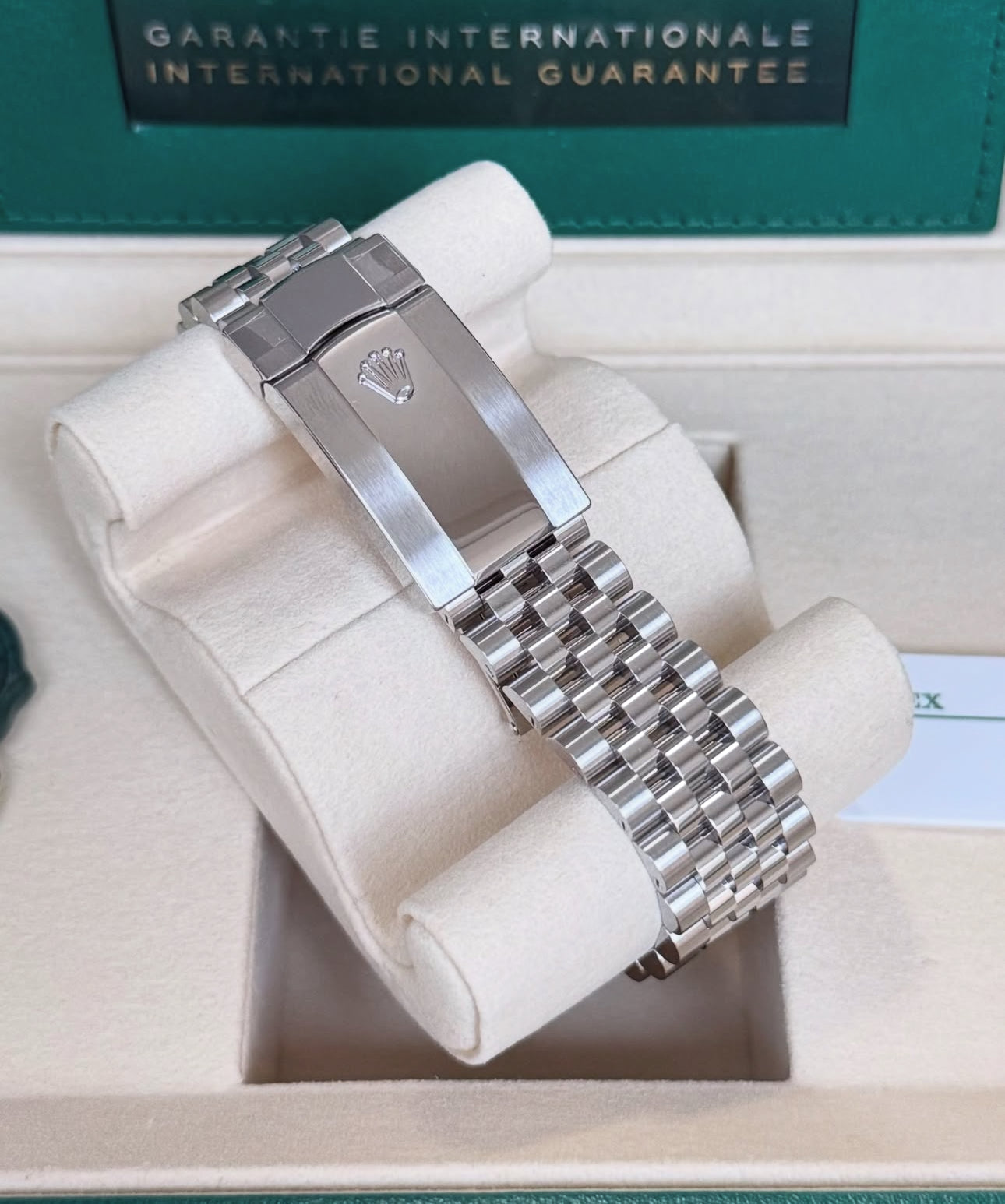 ROLEX DATEJUST JUBILÈE BLACK DIAL