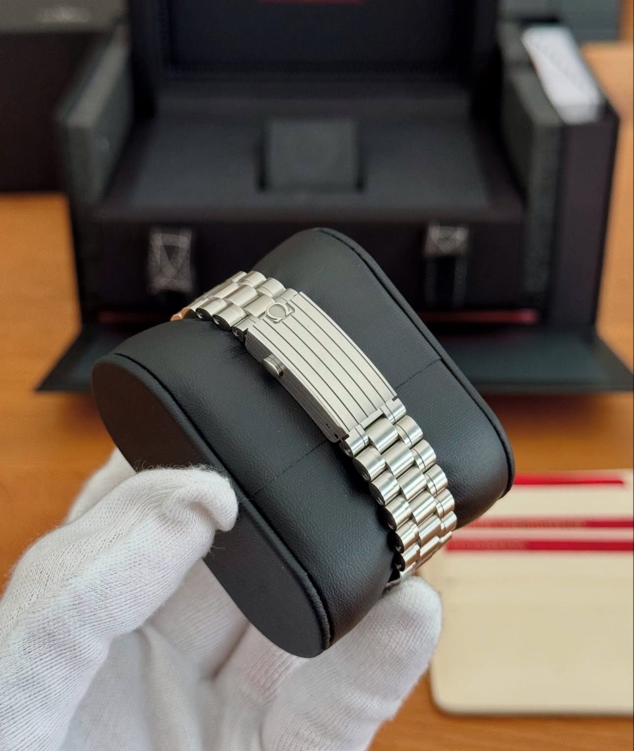 OMEGA SPEEDMASTER BLACK