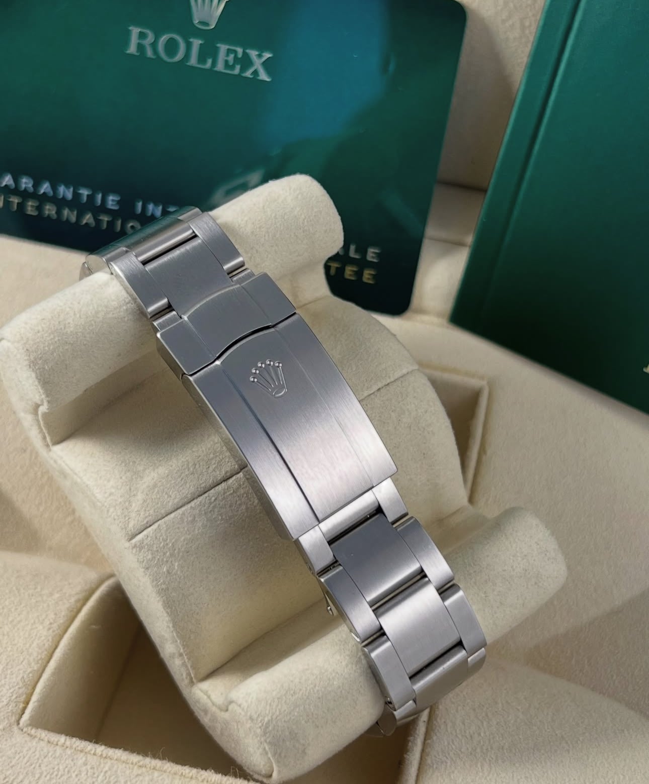 ROLEX OYSTER PERPETUAL GREEN