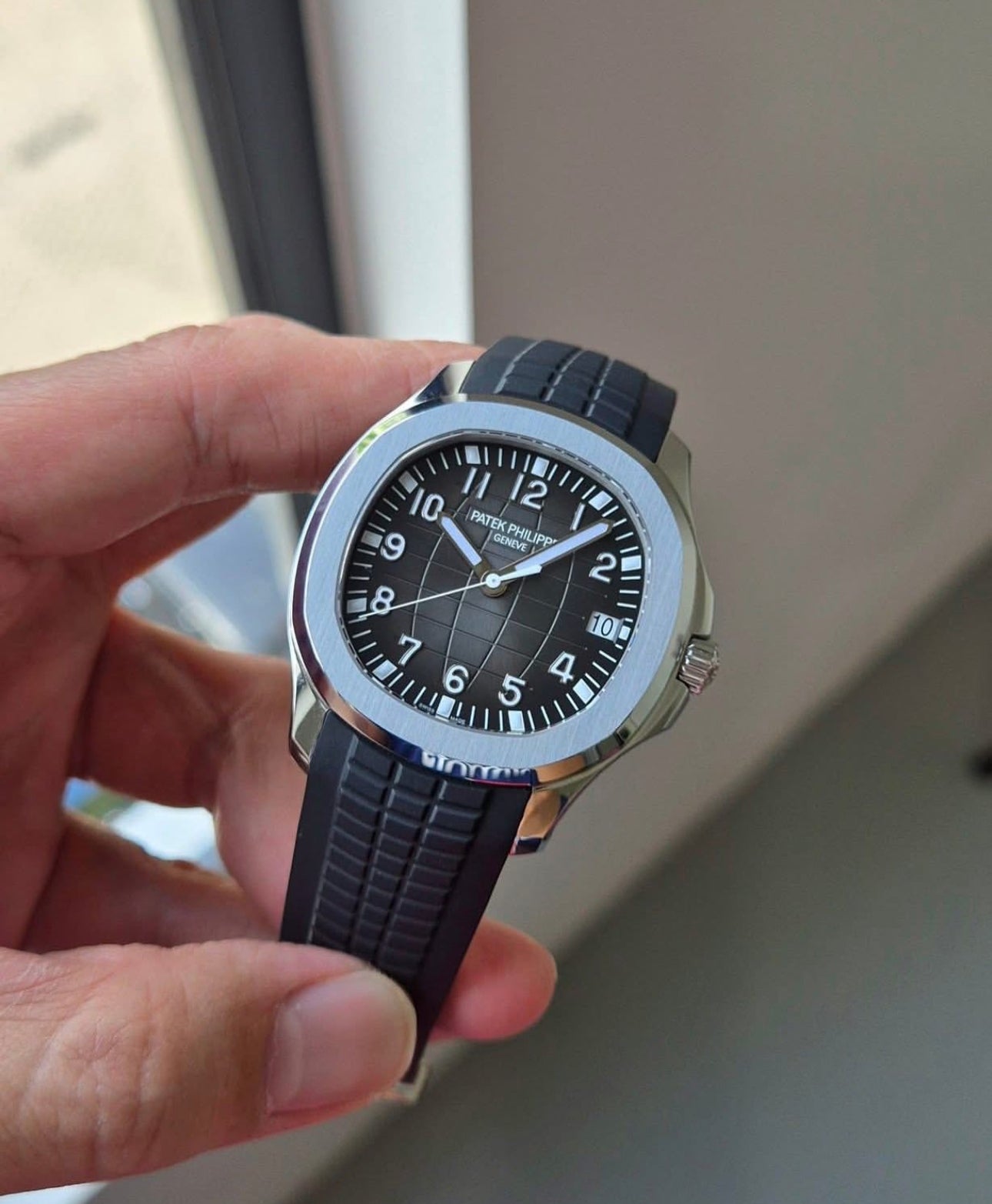 PATEK PHILIPPE AQUANAUT BLACK DIAL