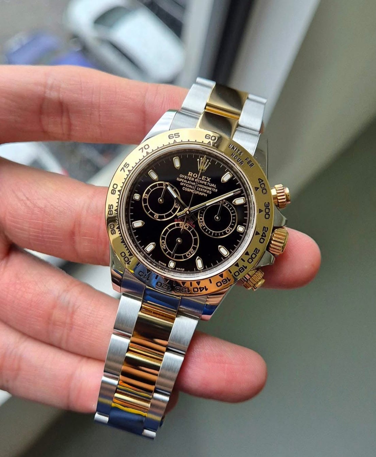 ROLEX DAYTONA "GOLDEN HORN"