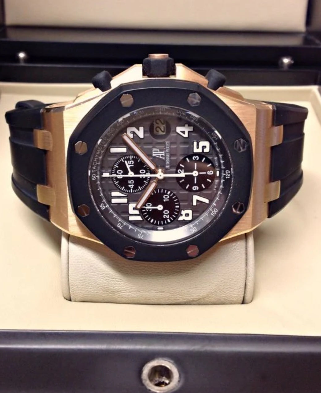 AUDEMARS PIGUET ROYAL OAK OFFSHORE CHRONOGRAPH ROSE GOLD