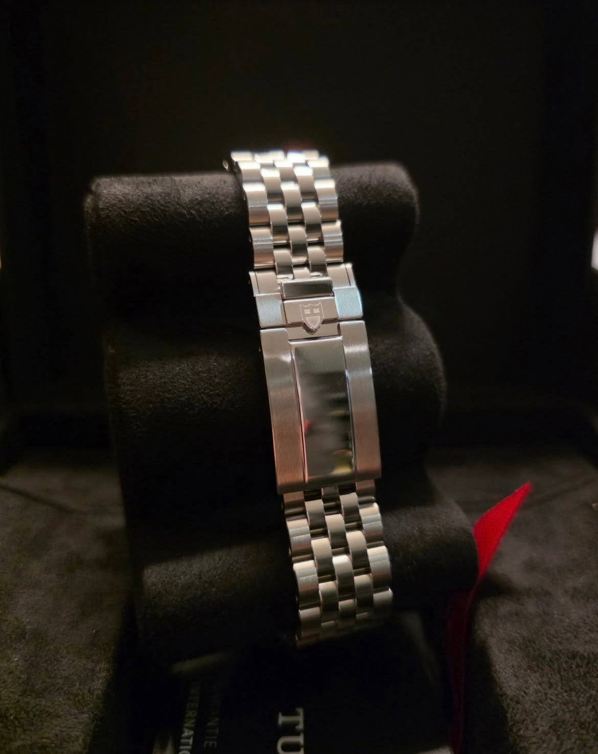 Tudor Flamingo white
