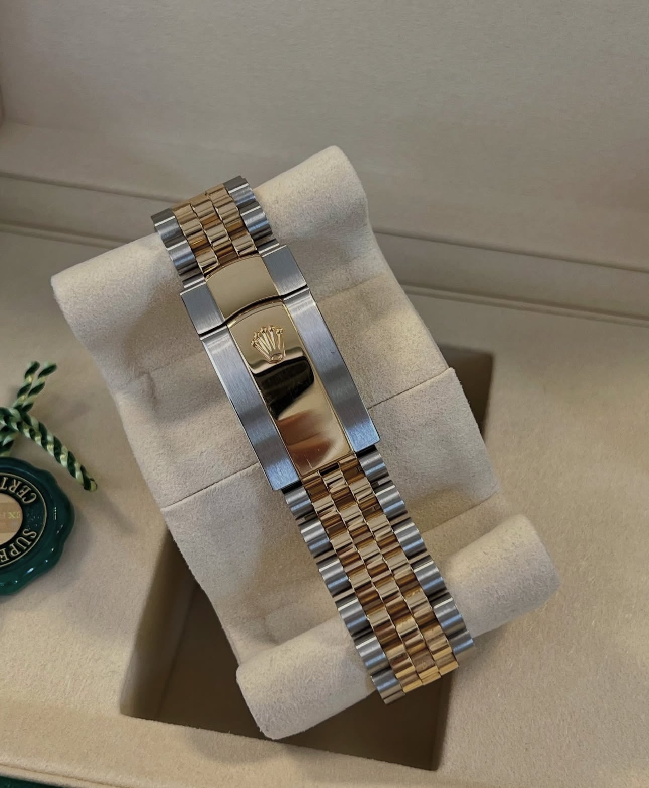 ROLEX DATEJUST JUBILEE BLACK & GOLD