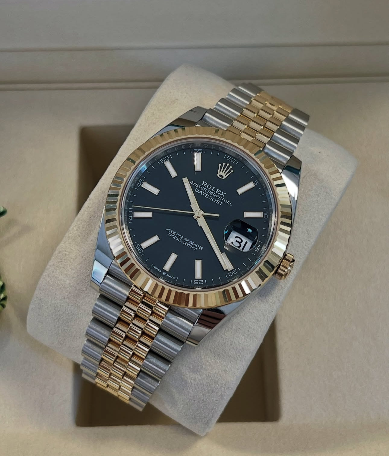 ROLEX DATEJUST JUBILEE BLACK & GOLD