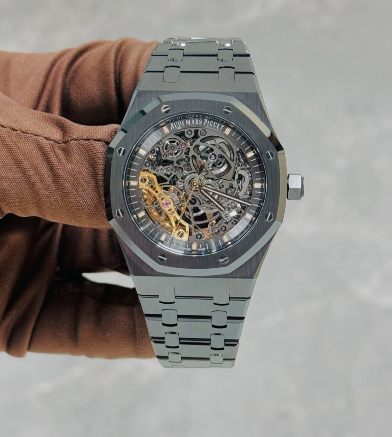 AUDEMARS PIGUET ROYAL OAK "SKELETON" BLACK