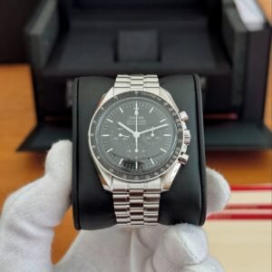 OMEGA SPEEDMASTER BLACK