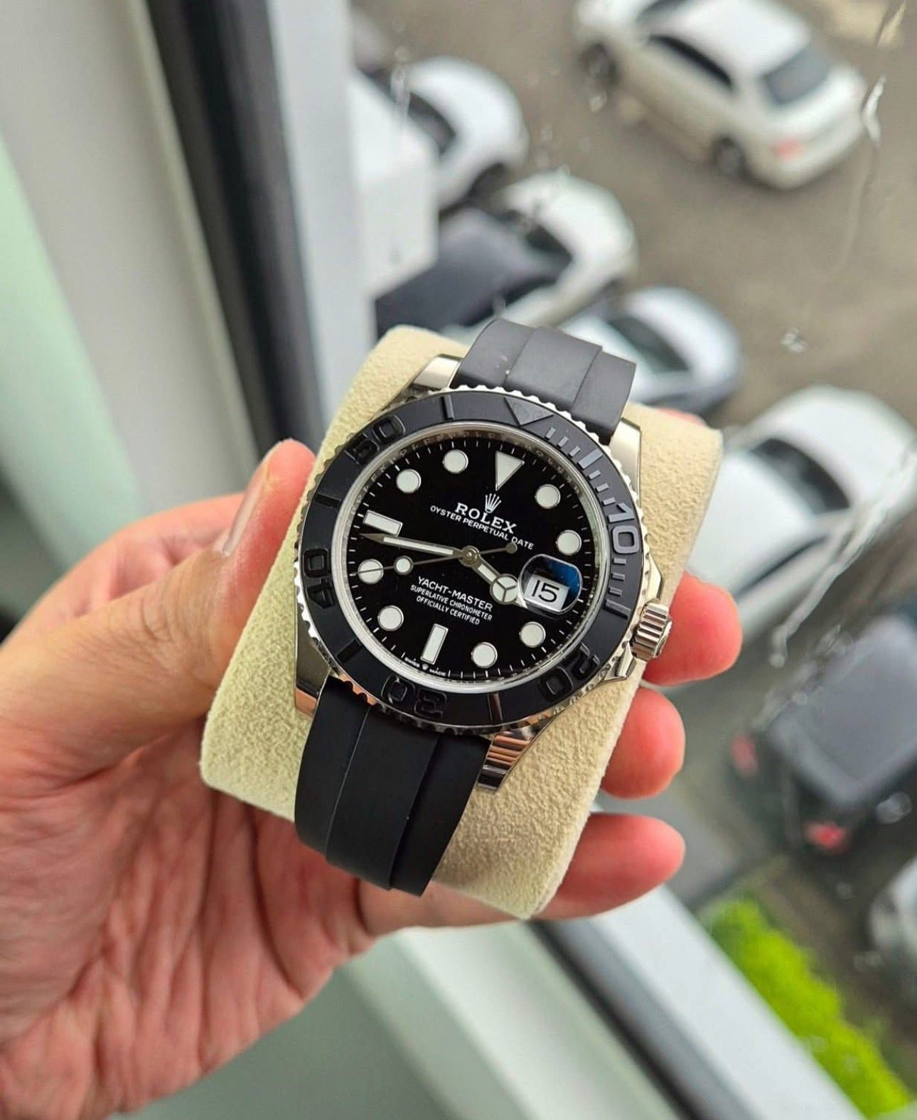 ROLEX YACHT-MASTER OYSTERFLEX BLACK