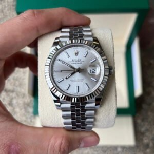 ROLEX DATEJUST JUBILÈE SILVER DIAL